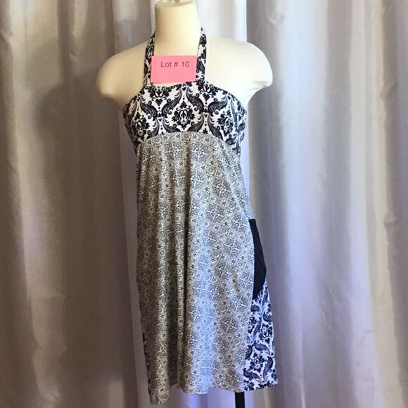 Dress in patchwork design in size medium - Picture 2 of 9